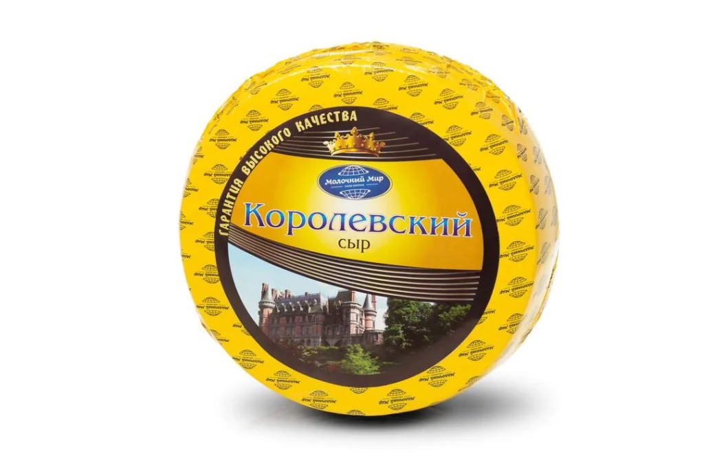 Сыр «Молочный Мир» в заводской упаковке. Фото из официального каталога.